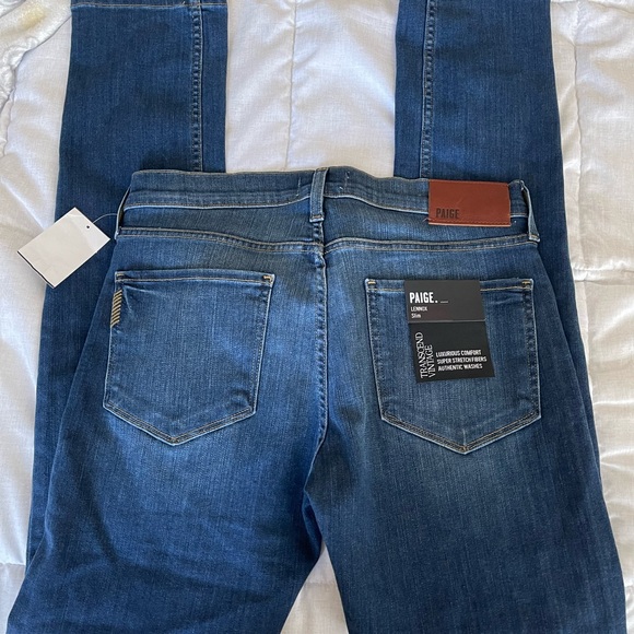 Jeans - Picture 2 of 3